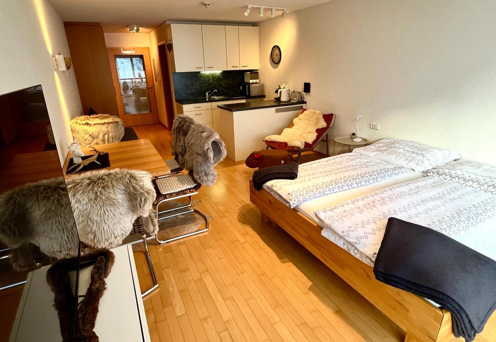 Sonniges Bergblick-Appartement Damuels Bagian luar foto